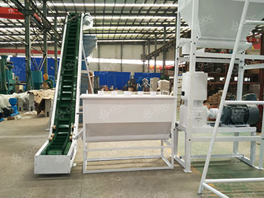 conveyor cooler and pellet mill in cattle feed plant